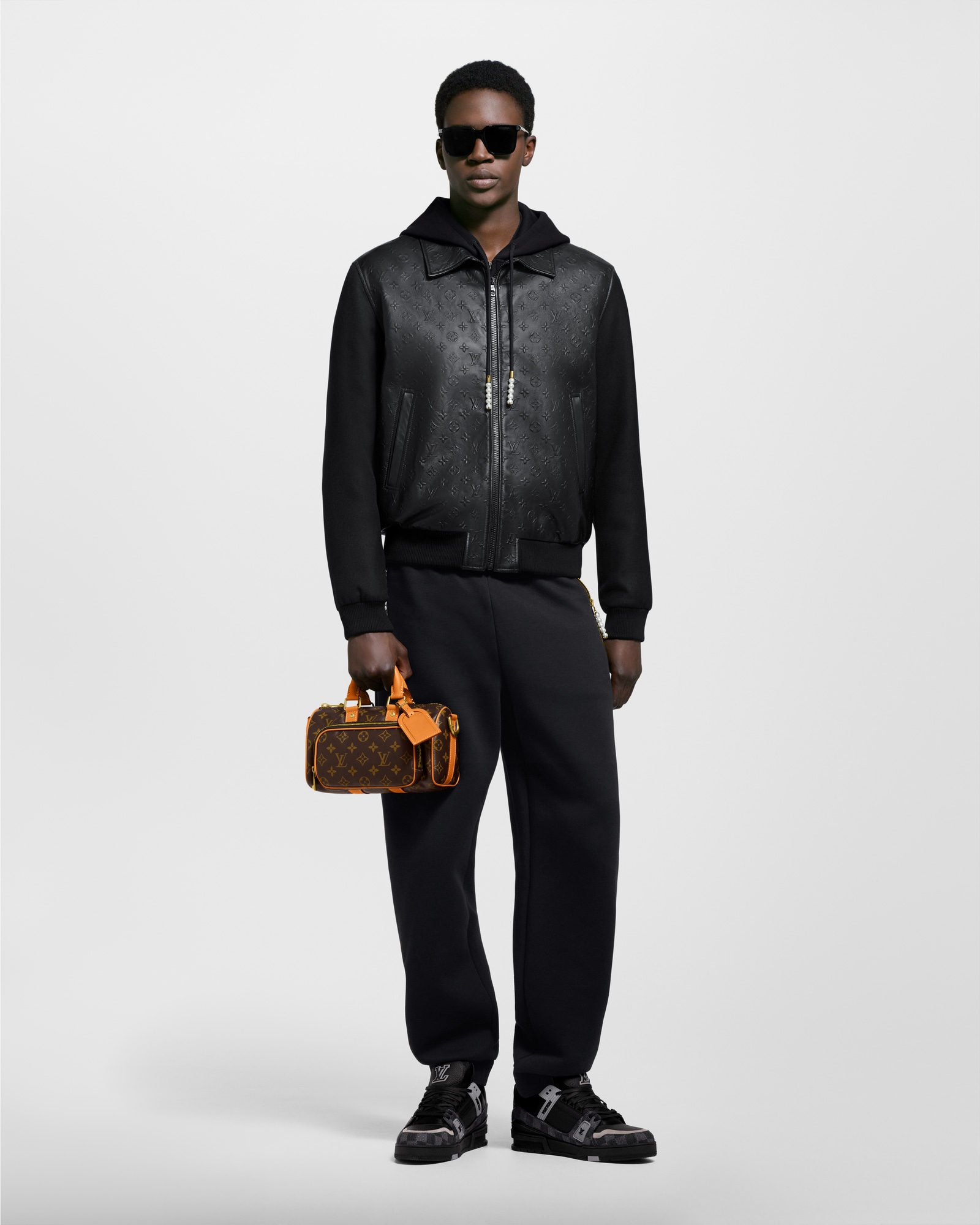 LV Trainer Sneaker - gifts - Gift Selection for Men | LOUIS VUITTON ®